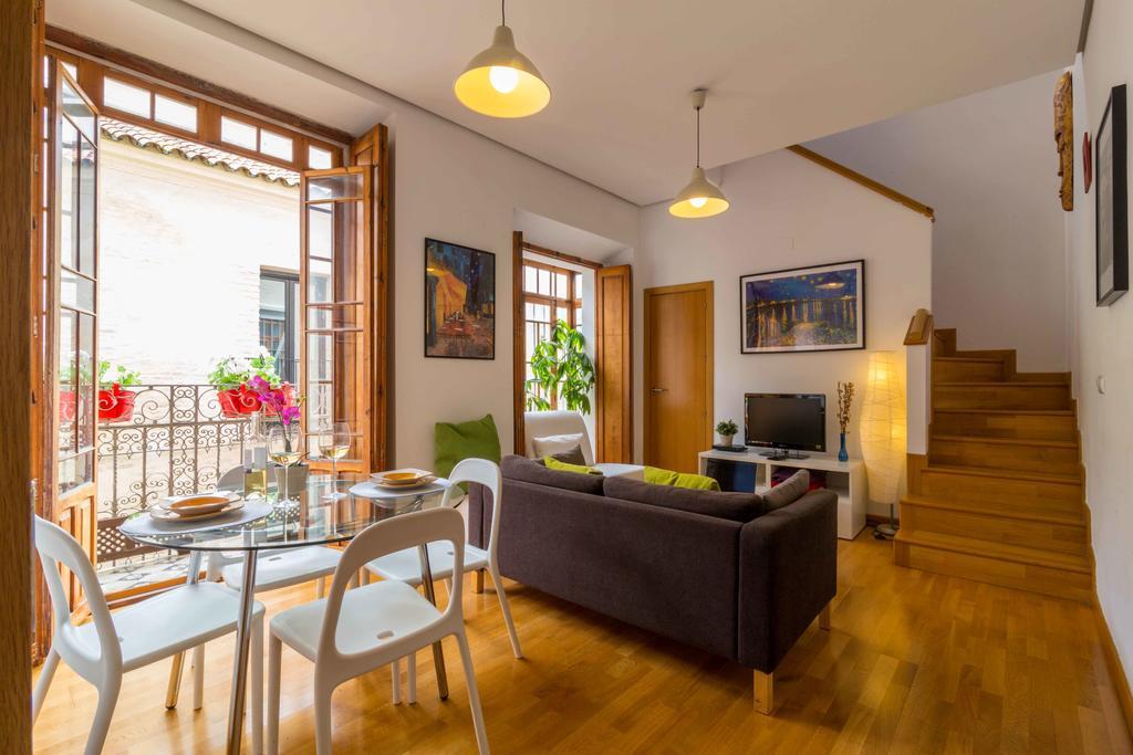 La Casa Del Conde De Gelves Apartments Sevilla Zimmer foto